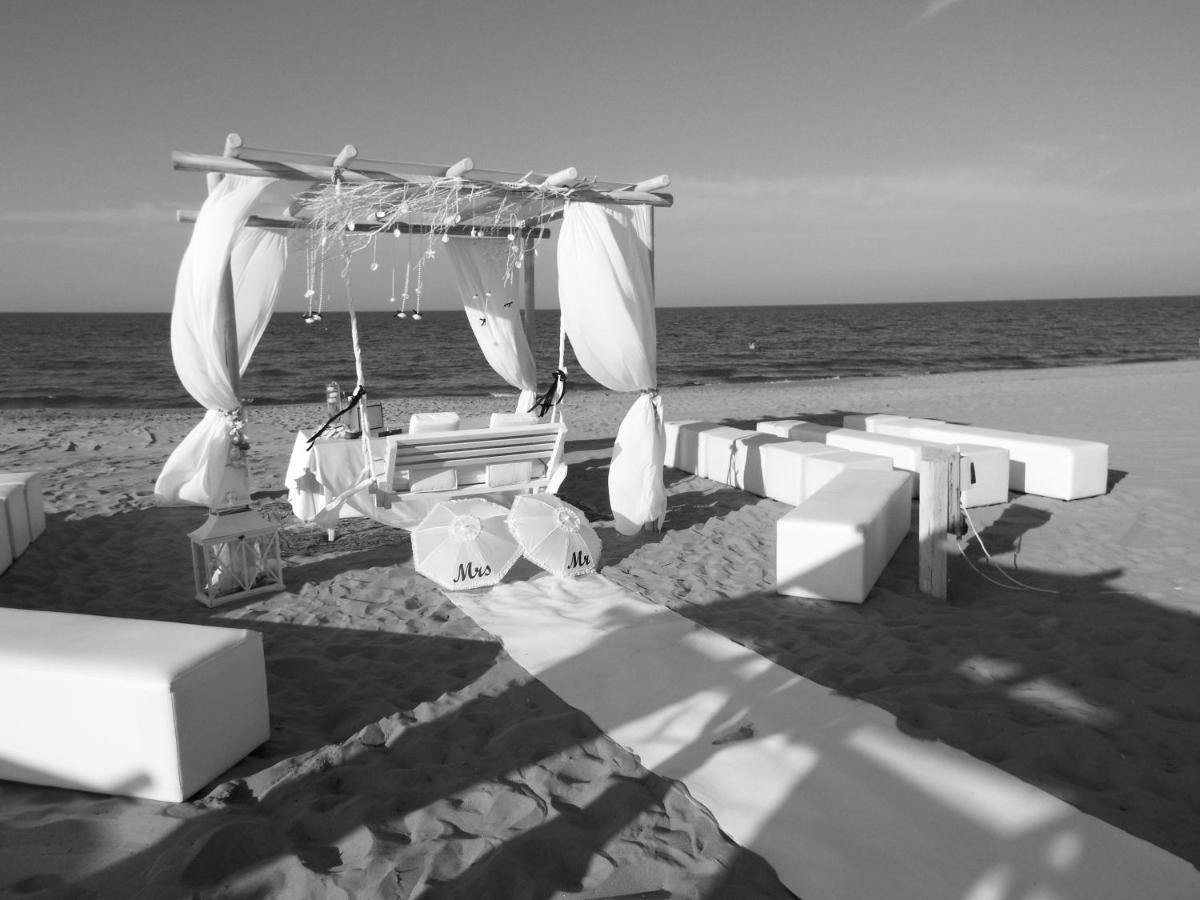 Torquemada Beach Club Margherita di Savoia Kültér fotó
