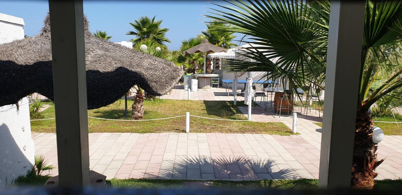 Torquemada Beach Club Margherita di Savoia Kültér fotó